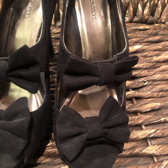 PREOWNED XHILARATION OPEN TOE HEELS WITH BOW CUTOUTS SIZE 6.5 - Picture 2 of 9